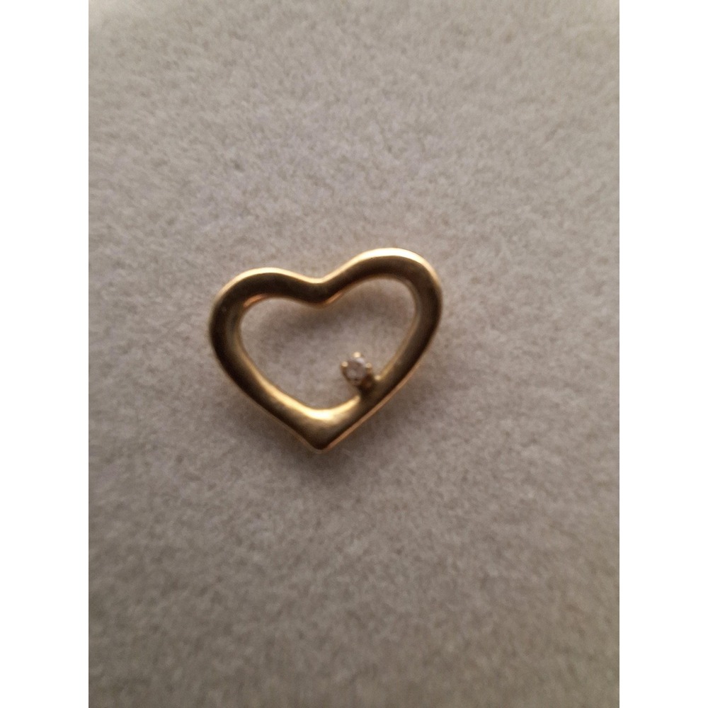 Vintage 14k gold heart pendant charm with diamond accent petite